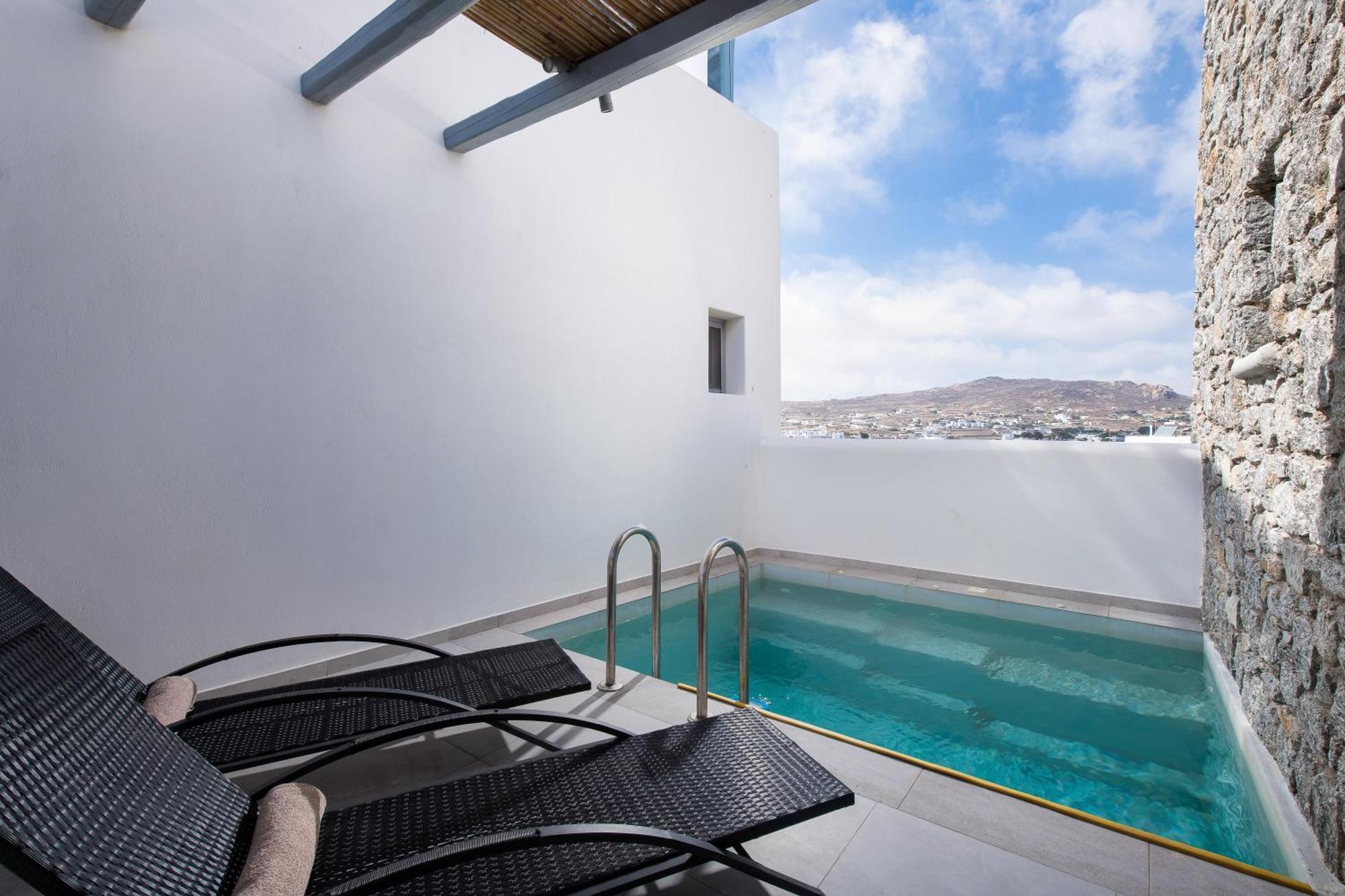 Hosting Moments Private Pool Holiday Home أنو ميرا المظهر الخارجي الصورة